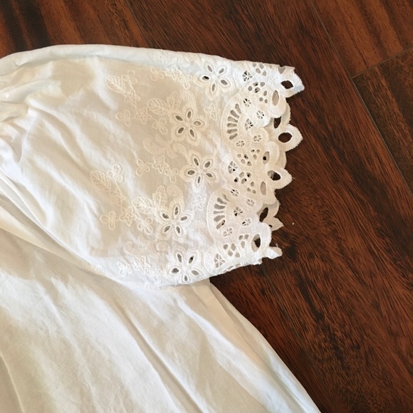 Reitmans White Off The Shoulder Blouse - Picture 3 of 5